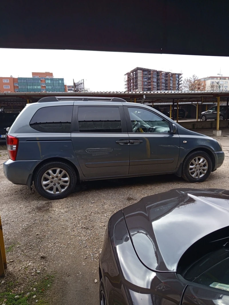 Kia Carnival 2.9 CRDI 16V, снимка 5 - Автомобили и джипове - 53068736