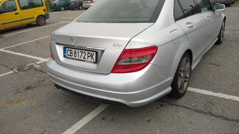 Mercedes-Benz C 200 2.2 CDI AMG, снимка 3 - Автомобили и джипове - 46305812