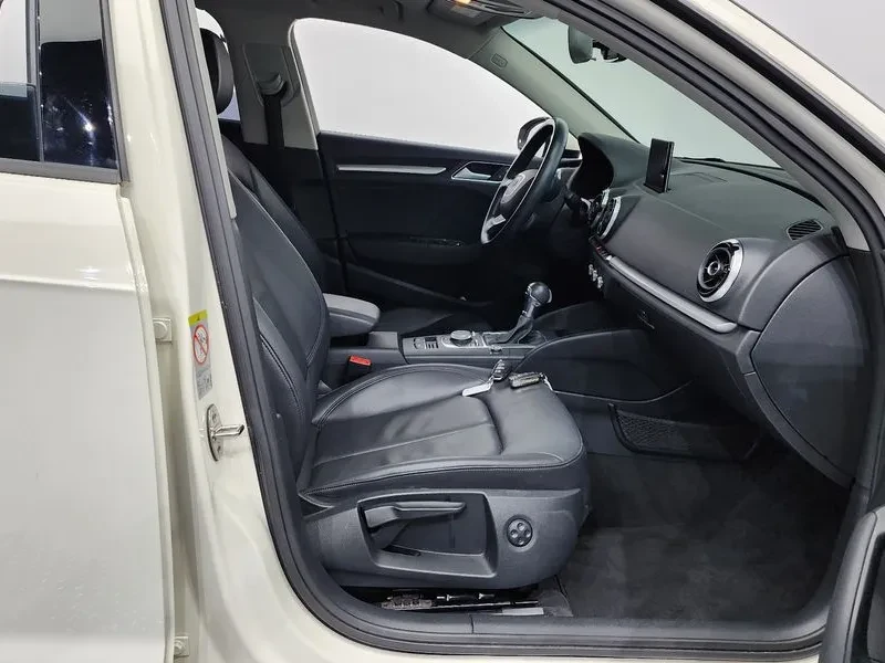 Audi A3 1.6 TDI | Mobile.bg � ����������� 11