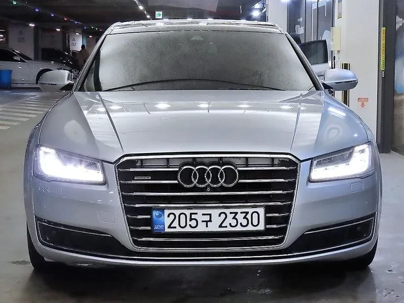 Audi A8 3.0 TDI Quattro, снимка 2 - Автомобили и джипове - 54564836