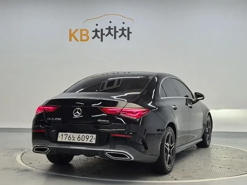 Mercedes-Benz CLA 250 Cla250 4Matic, снимка 3 - Автомобили и джипове - 54746863