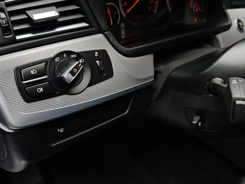 BMW 550 550i xDrive| 407�.�. | Mobile.bg � ����������� 13