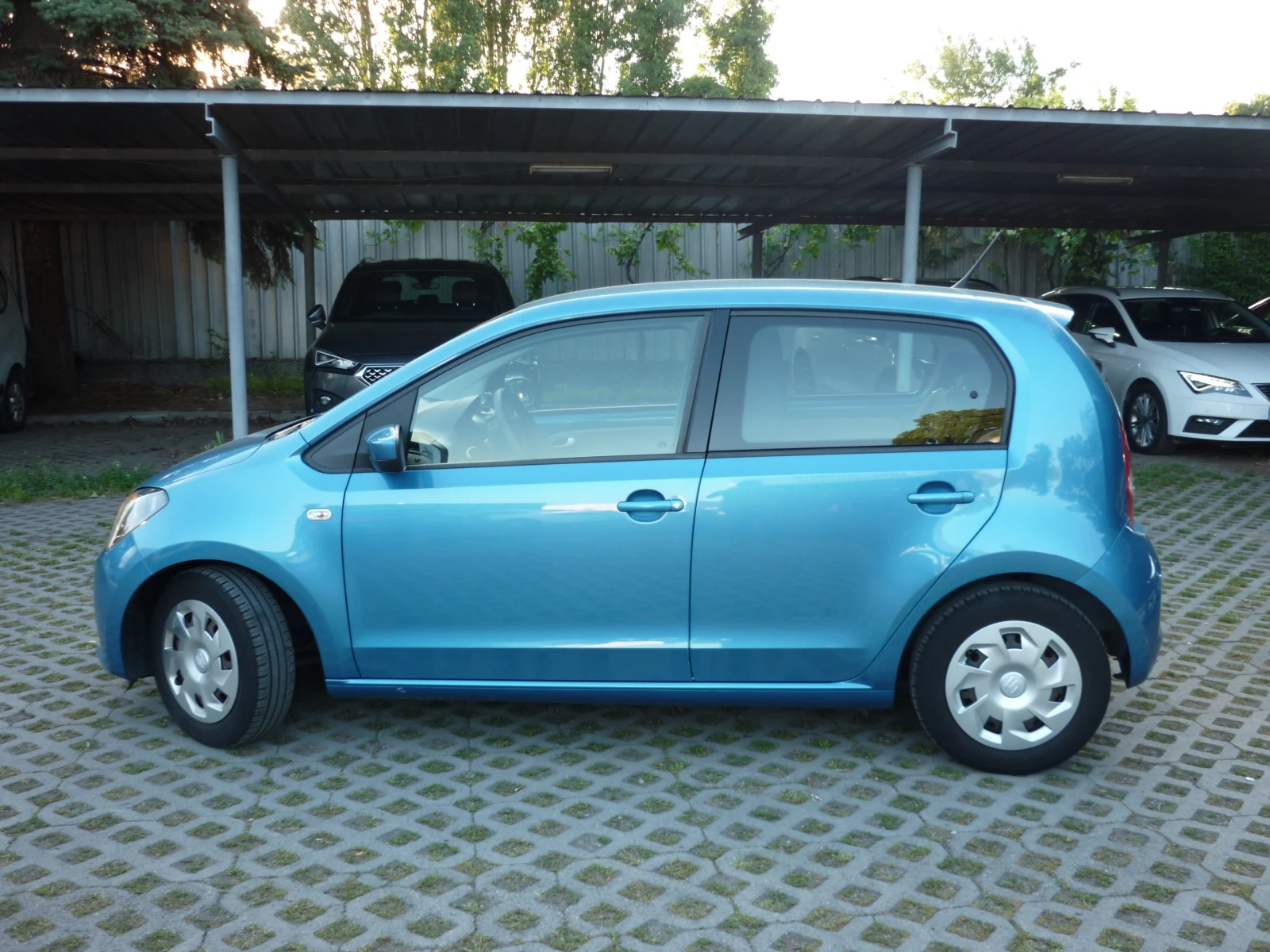 Skoda Citigo 1.0 MPI 75 к.с Seat Mii - изображение 8