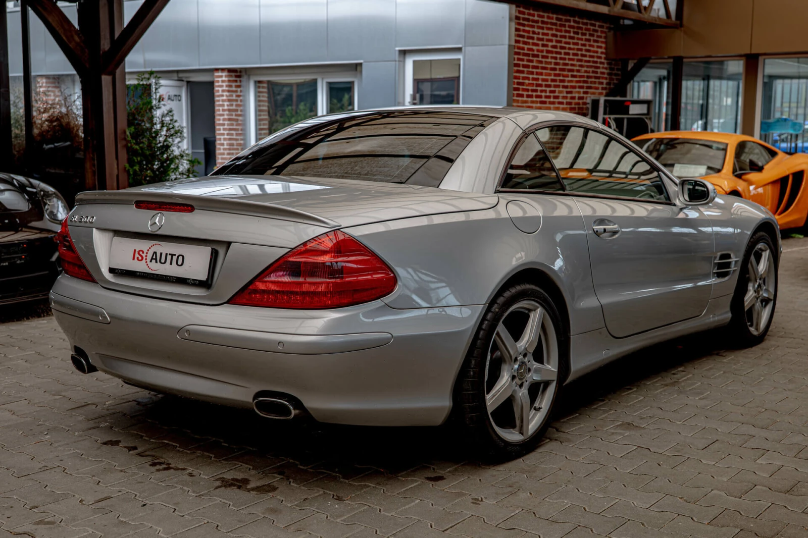 Mercedes-Benz SL 500 V8/ABC/AIR Matic/Distronic/Harman Kardon/BiXenon - изображение 5