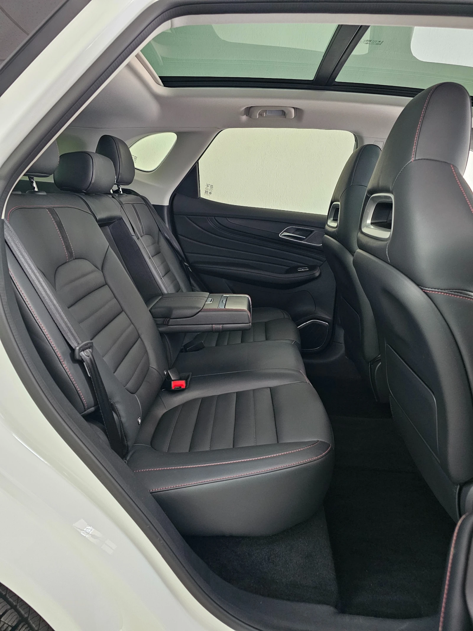 Mg EHS PHEV 1.5 T-GDI Luxury Панорама 360  Камера - изображение 10