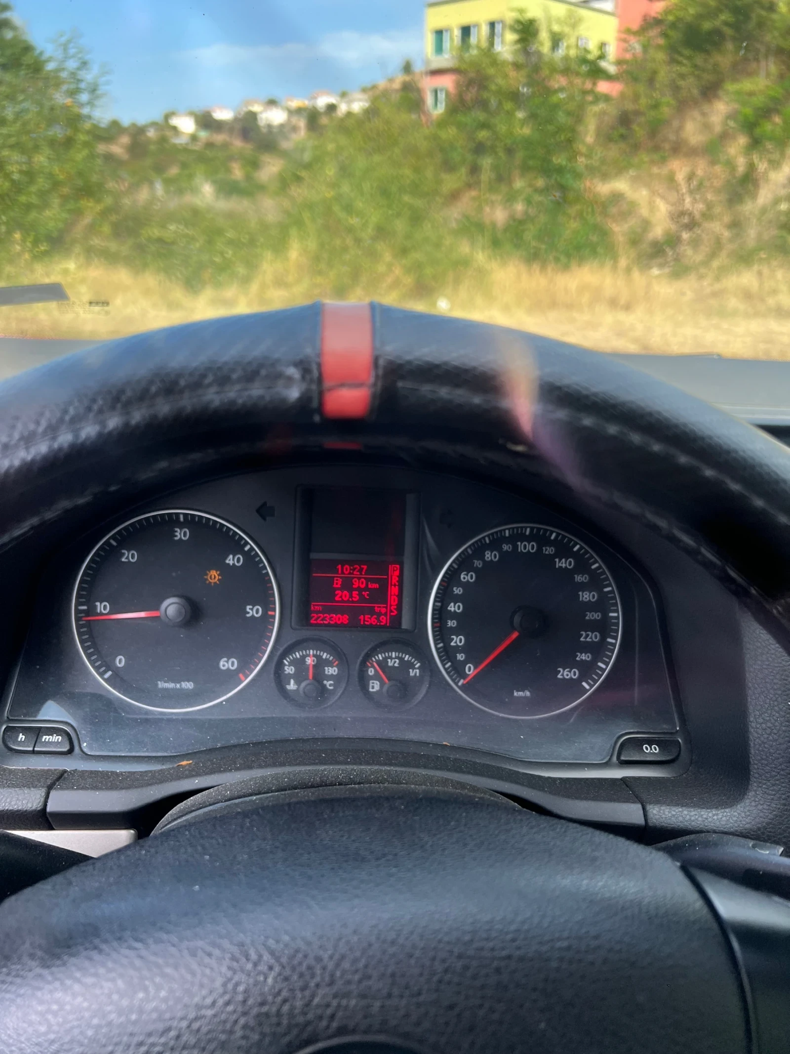 VW Golf | Mobile.bg   11