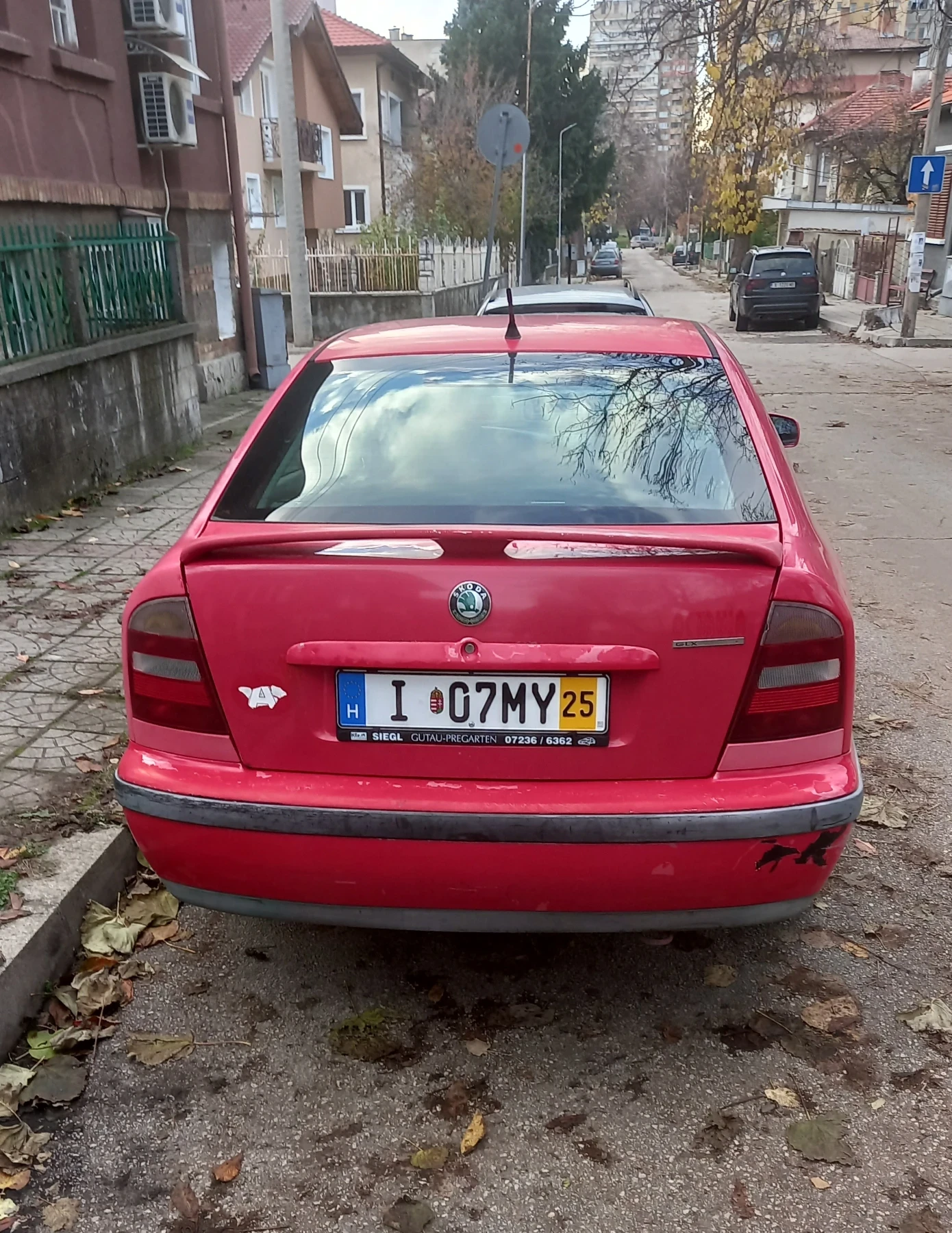 Skoda Octavia 1.6, 101 к.с. - изображение 4
