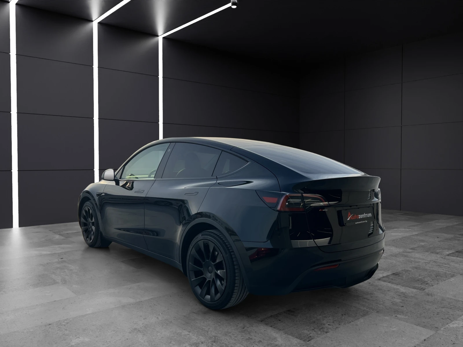 Tesla Model Y Long Range Dual AWD - изображение 4