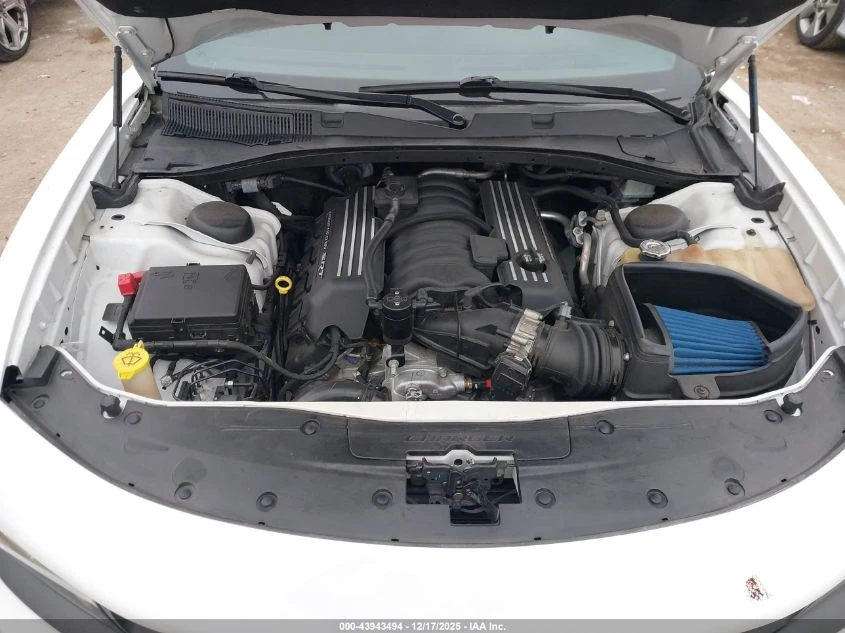 Dodge Charger 6.4l Scat Pack Rwd - изображение 10