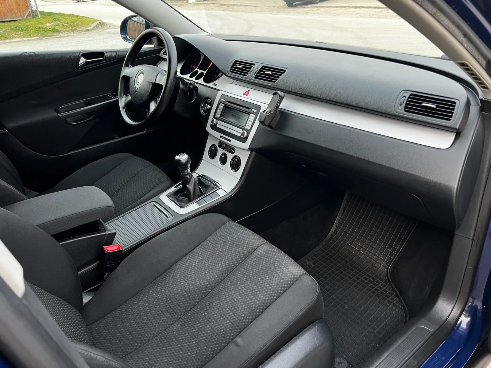 VW Passat 1.9TDI 105к.с * Климатик* * BLUEMOTION* , снимка 11 - Автомобили и джипове - 53713017