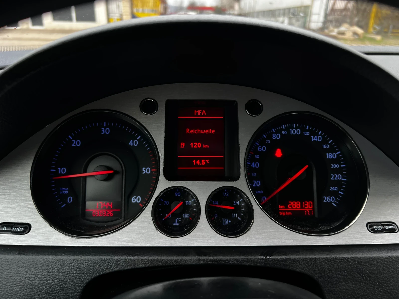 VW Passat 1.9TDI 105к.с * Климатик* * BLUEMOTION* , снимка 15 - Автомобили и джипове - 53713017