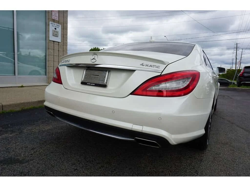 Mercedes-Benz CLS * CLS550 4MATIC AWD CERTIFIED * ACCIDENT FREE* NAV, снимка 6 - Автомобили и джипове - 53738800