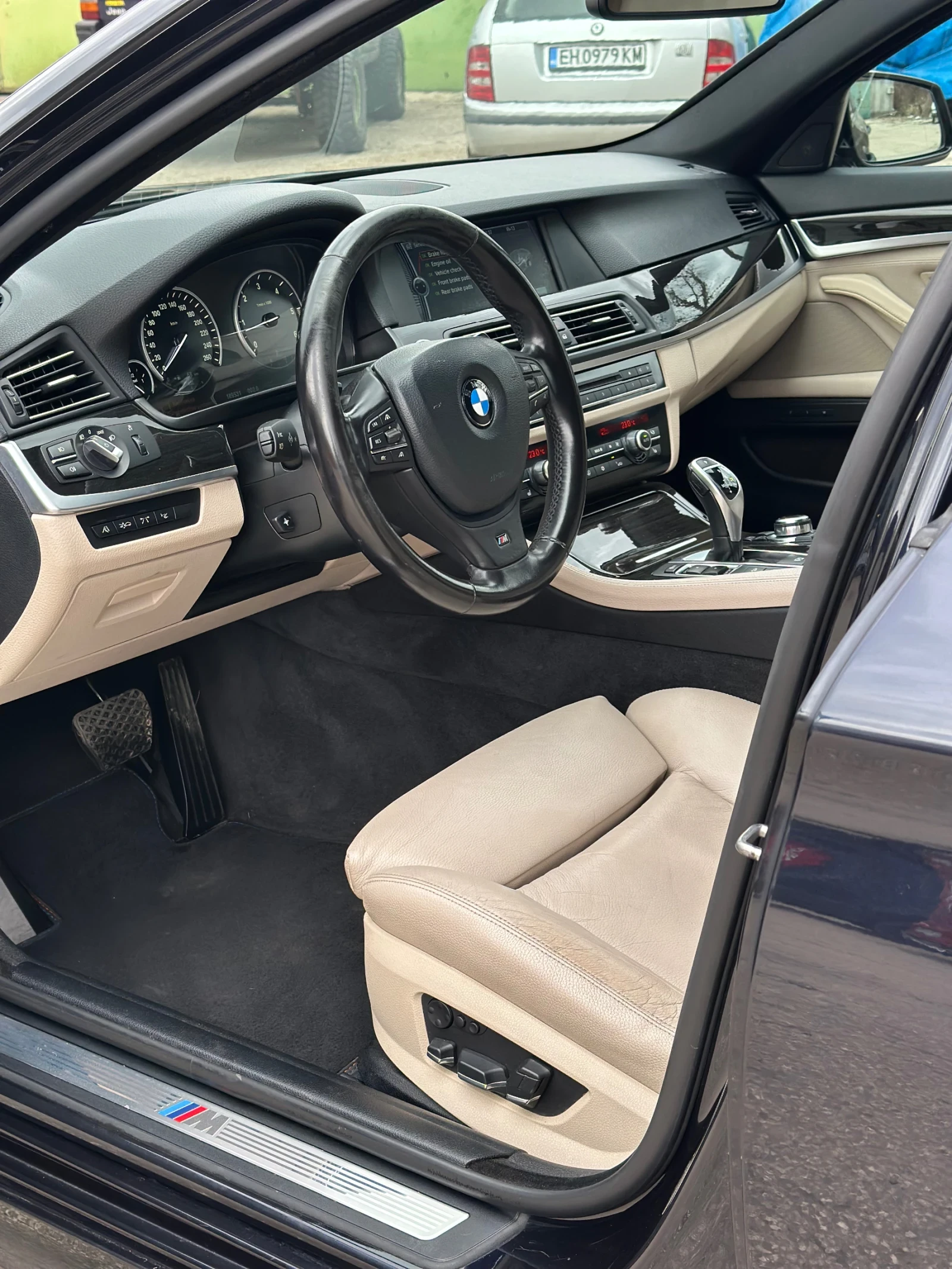 BMW 535 Xdrive-M-pack-CH, снимка 12 - Автомобили и джипове - 53903745