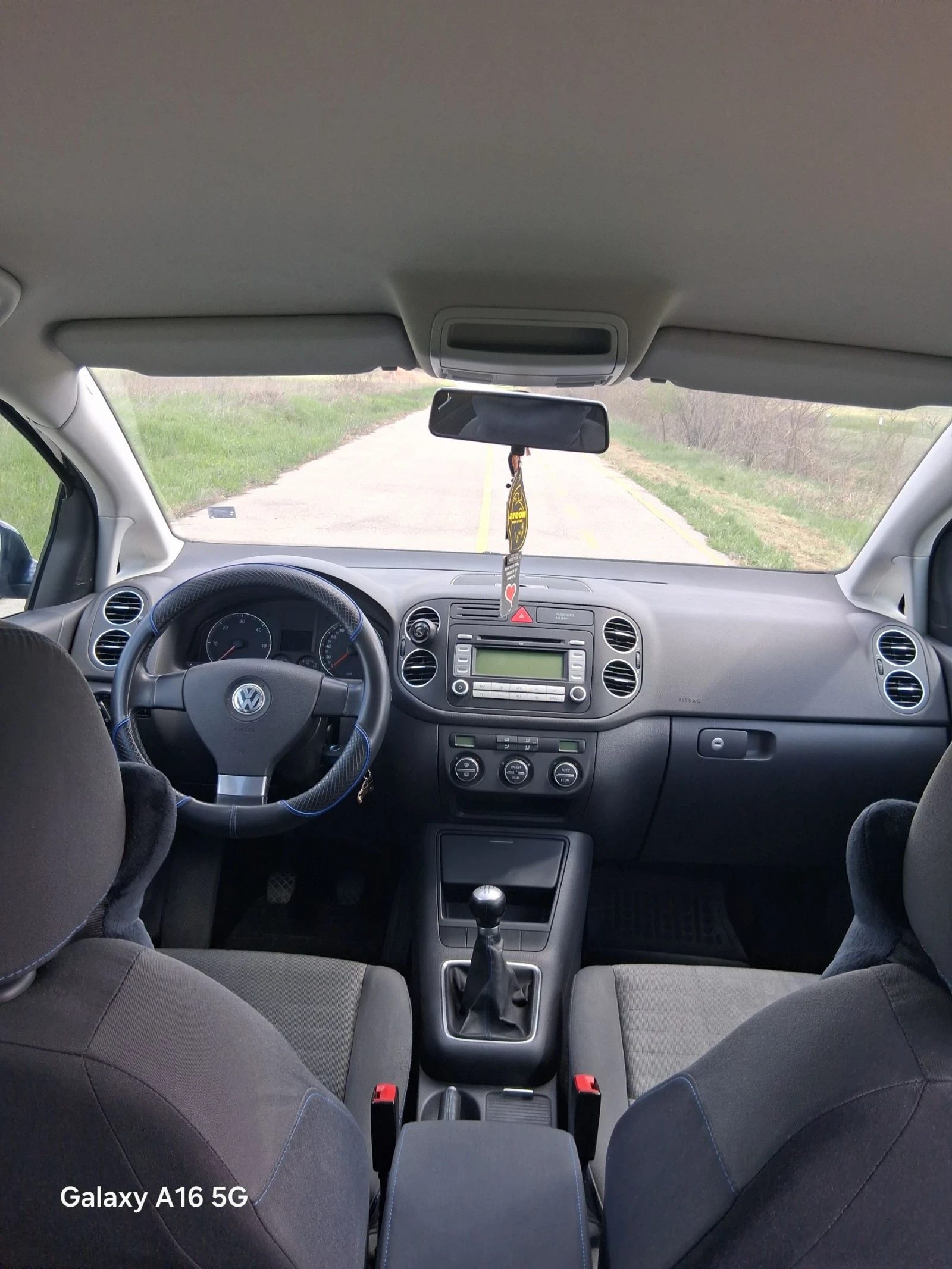 VW Golf Plus, снимка 6 - Автомобили и джипове - 54174095