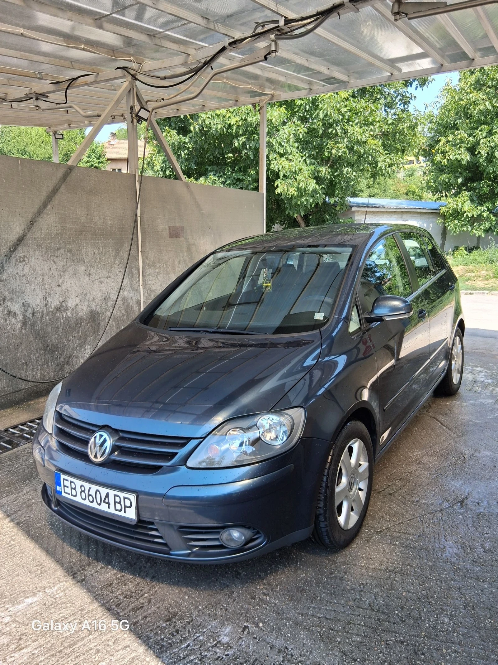 VW Golf Plus 1.9 TDi, снимка 11 - Автомобили и джипове - 54174095