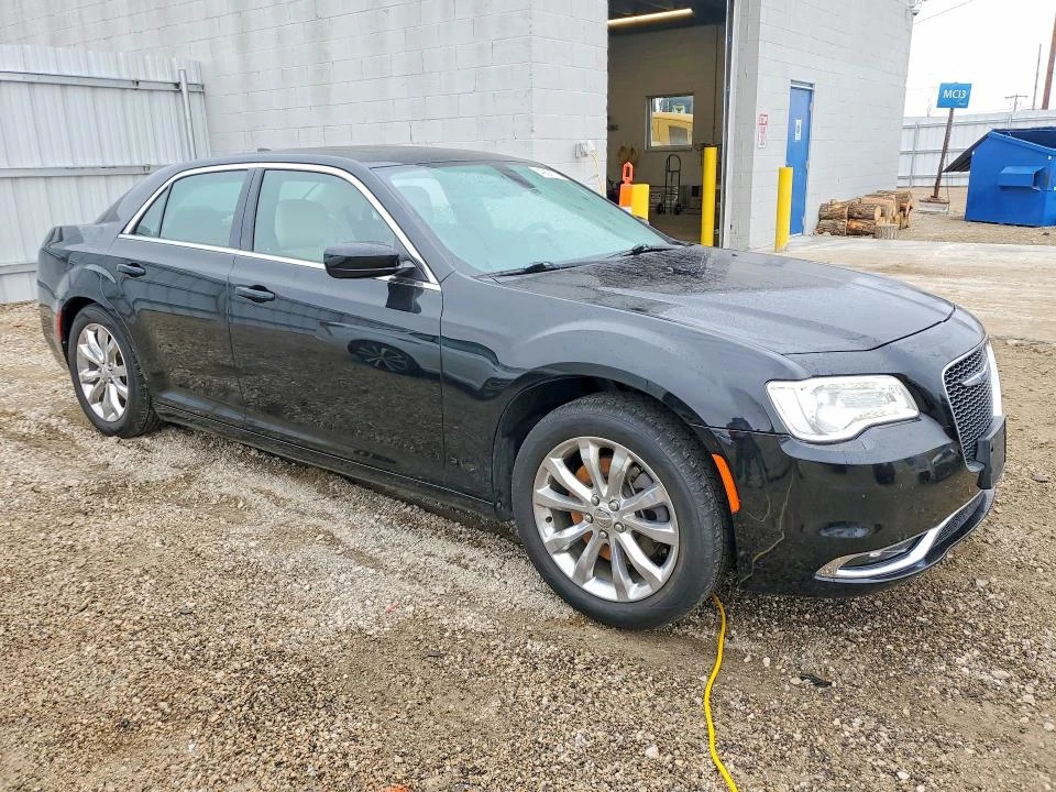 Chrysler 300c 2017 CHRYSLER 300 LIMITED