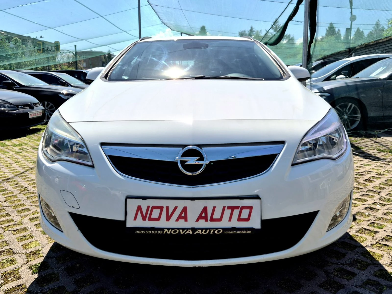Opel Astra 1.4T-140кс-186000км, снимка 6 - Автомобили и джипове - 54432949