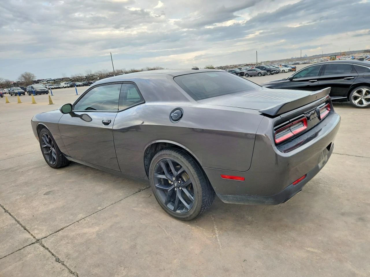 Dodge Challenger 3.6l Sxt, снимка 2 - Автомобили и джипове - 54479834