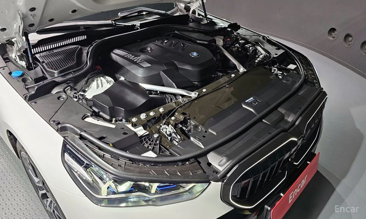 BMW 520 i M* SPORT* HARMAN KARDON* ОБДУХВАНЕ* ПОДГРЕВ, снимка 12 - Автомобили и джипове - 54752082