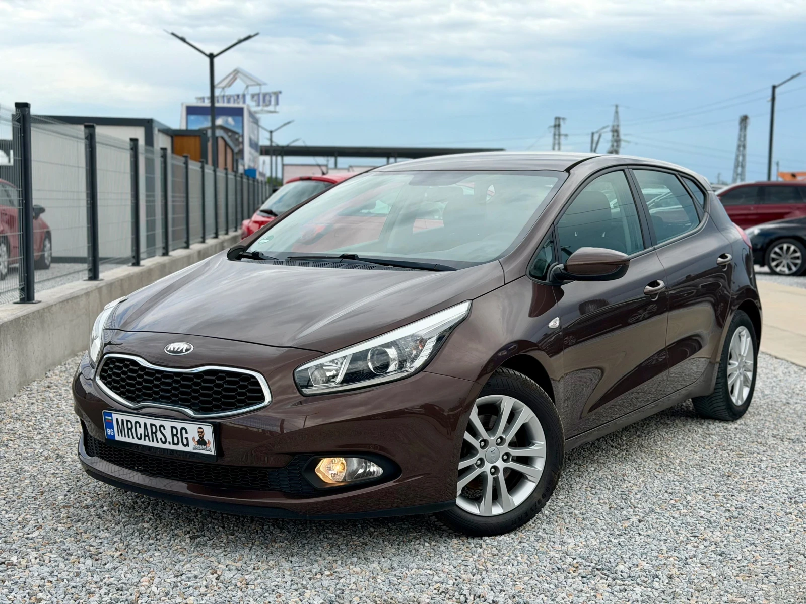 Kia Ceed  1.6 GDi