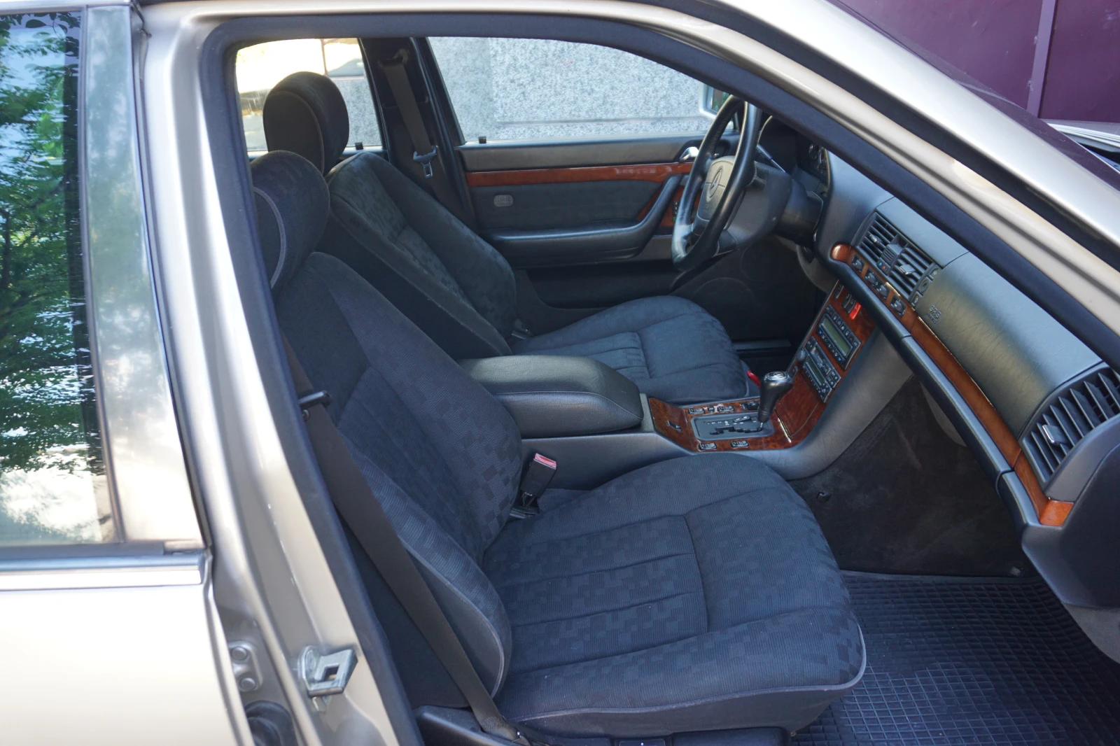 Mercedes-Benz S 420 FACELIFT 5G-Tronic ГАЗ, снимка 13 - Автомобили и джипове - 55154694