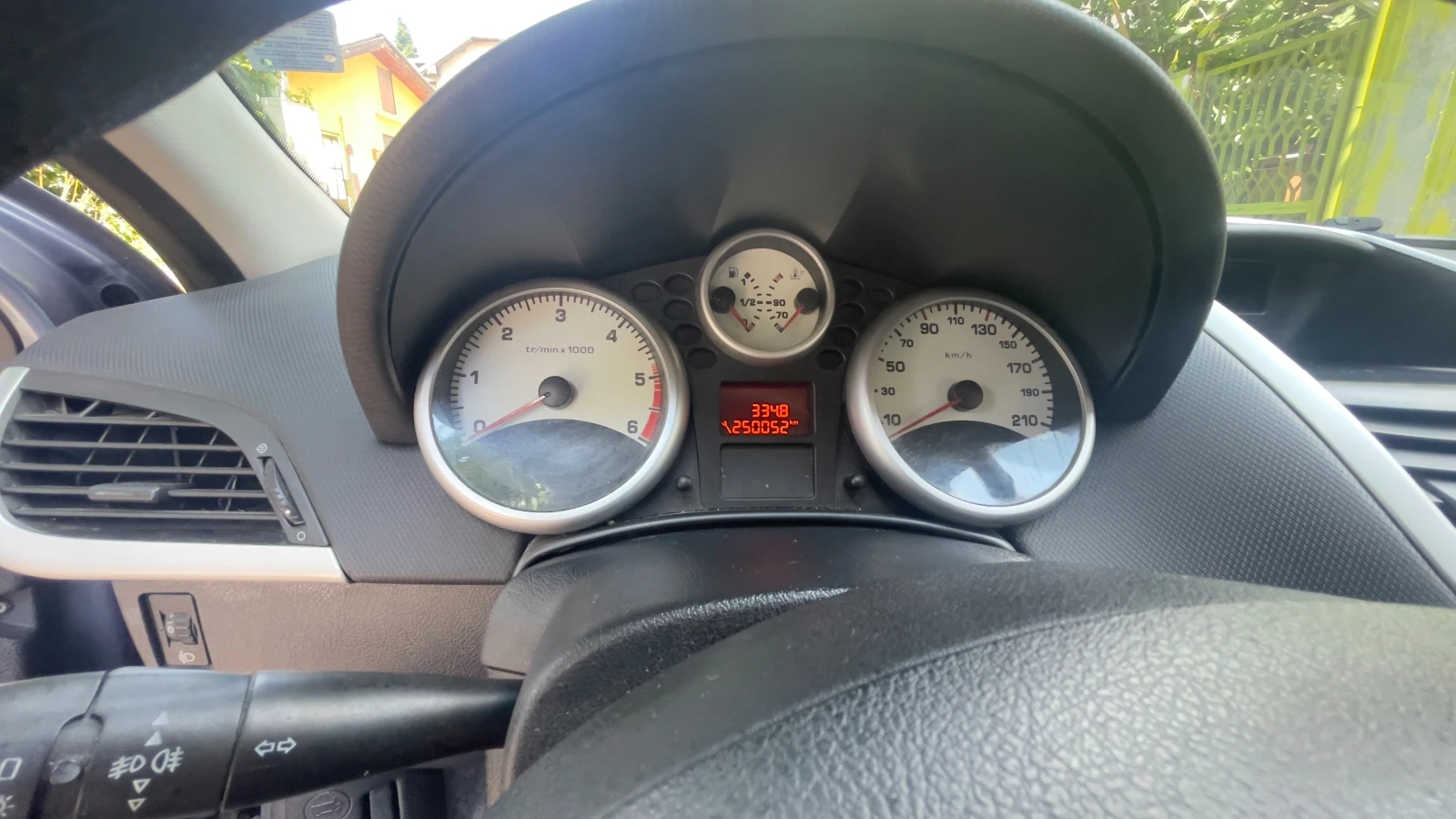 Peugeot 207, снимка 10 - Автомобили и джипове - 55251981