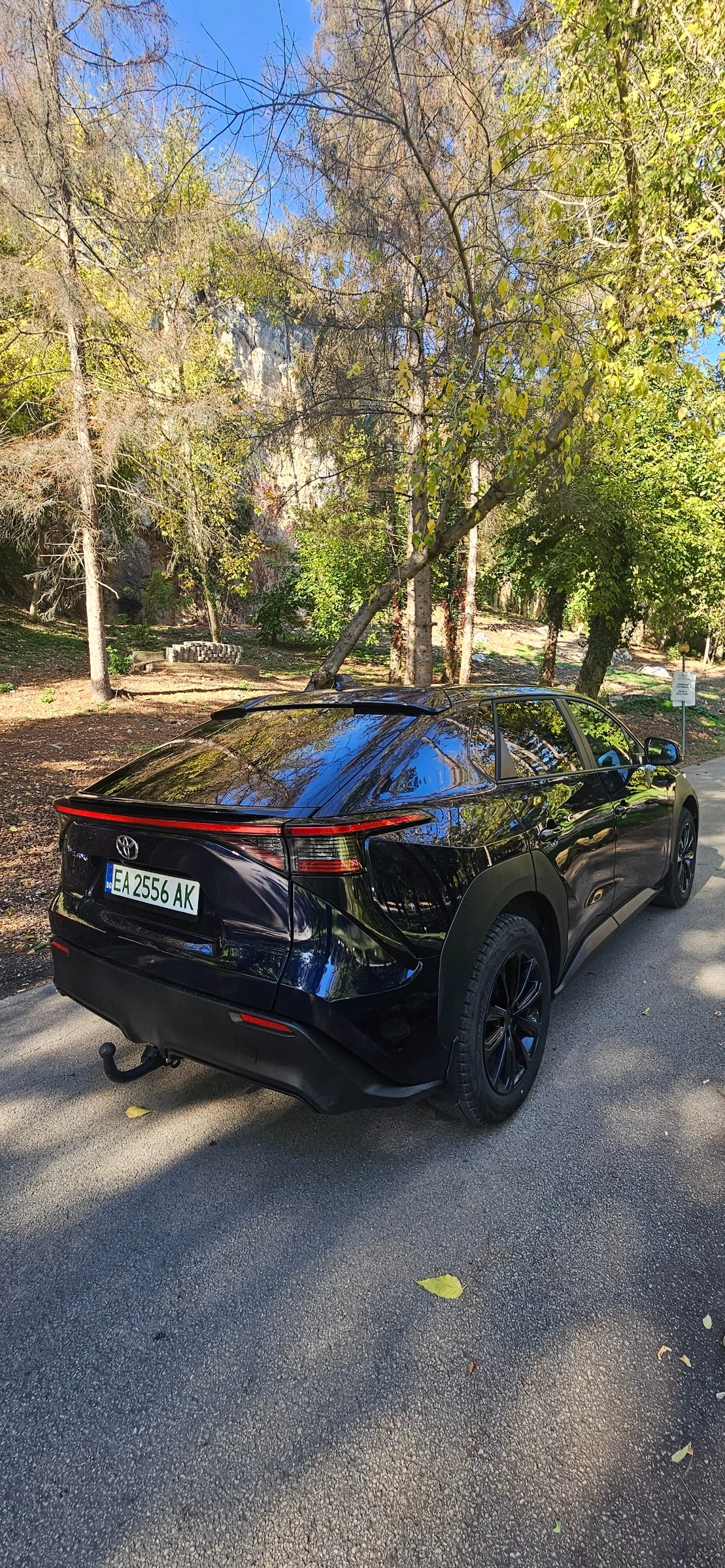 Toyota bZ4X, снимка 4 - Автомобили и джипове - 56437542