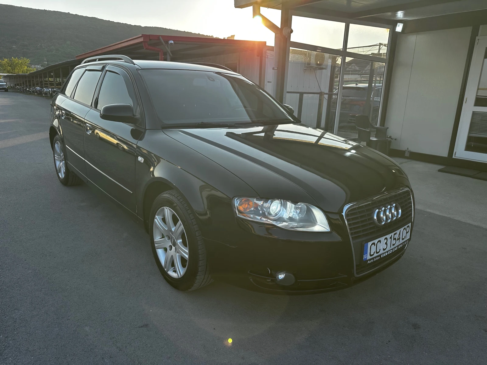 Audi A4 2.7TDI 190к.с Обслужена* Всичко платено