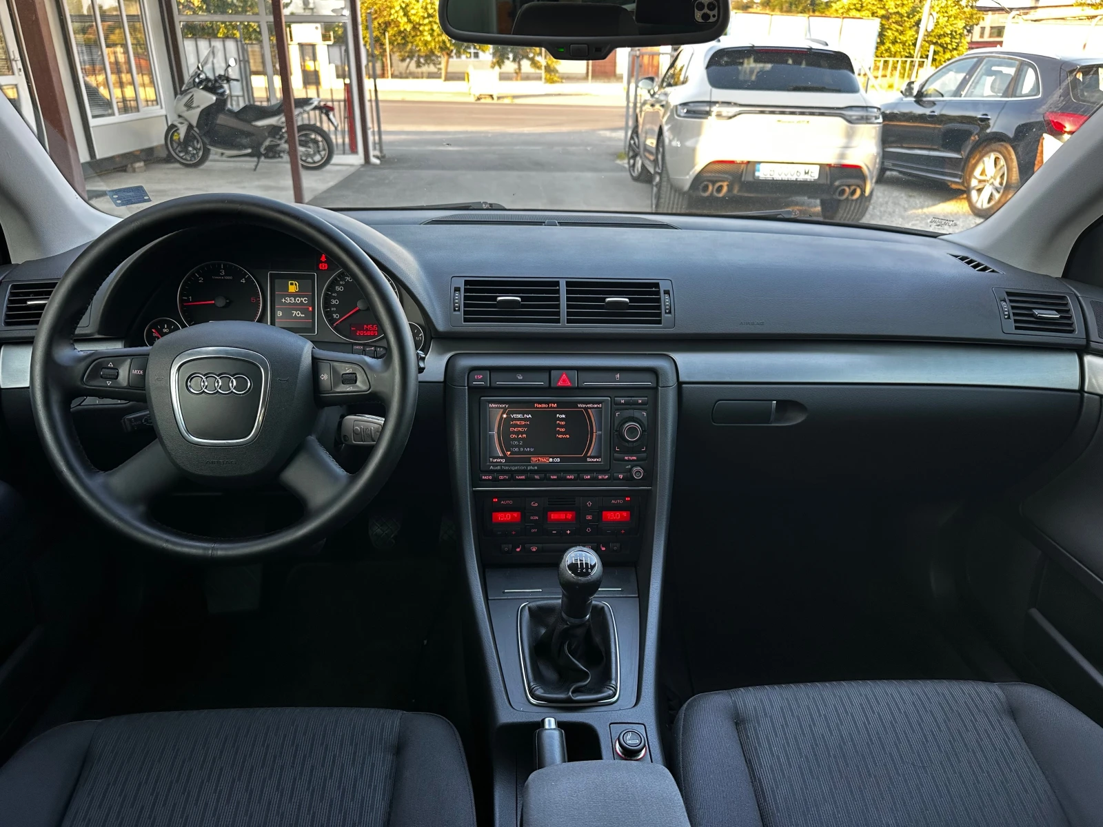 Audi A4 2.7TDI 190к.с Обслужена* Всичко платено, снимка 10 - Автомобили и джипове - 55552031