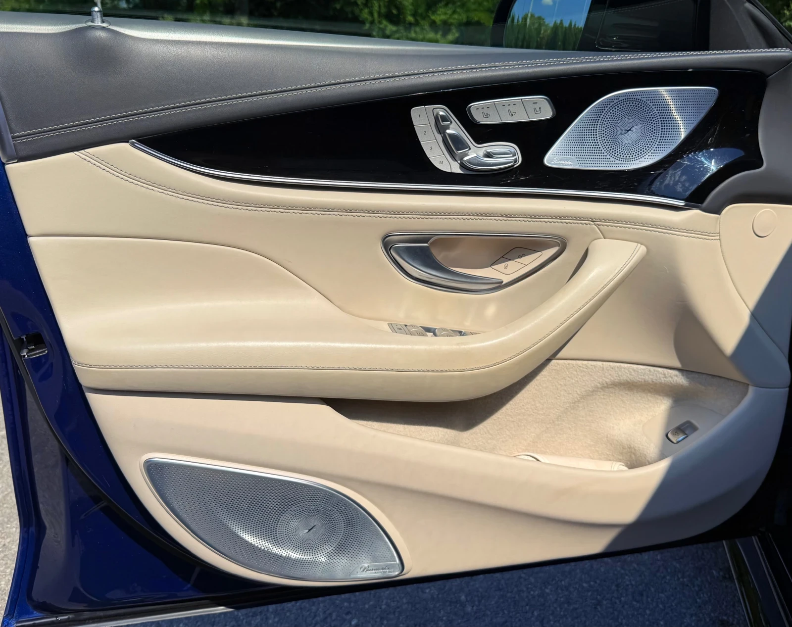 Mercedes-Benz AMG GT S 63/4Matic+ /Burmaster4D/HUD/Ceramic, снимка 6 - Автомобили и джипове - 55578764