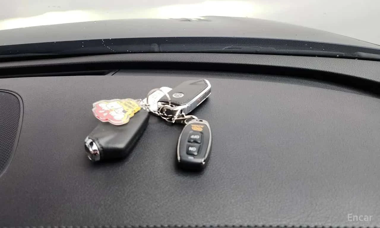 Kia Stinger * 3.3 Turbo AWD * ЦЕНА ДО БГ, снимка 15 - Автомобили и джипове - 55693885