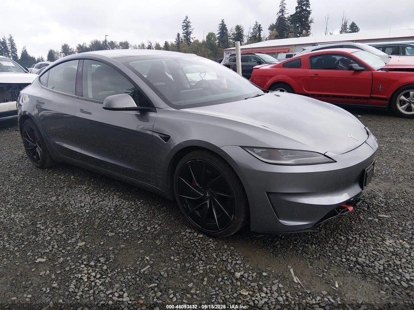 Tesla Model 3 Performance* DUAL MOTOR* КОЖА* ПОДГРЕВ* ОБДУХВАНЕ*