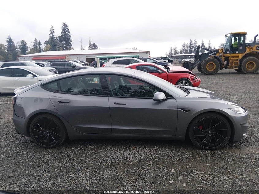 Tesla Model 3 Performance* DUAL MOTOR* КОЖА* ПОДГРЕВ* ОБДУХВАНЕ*, снимка 11 - Автомобили и джипове - 56211506