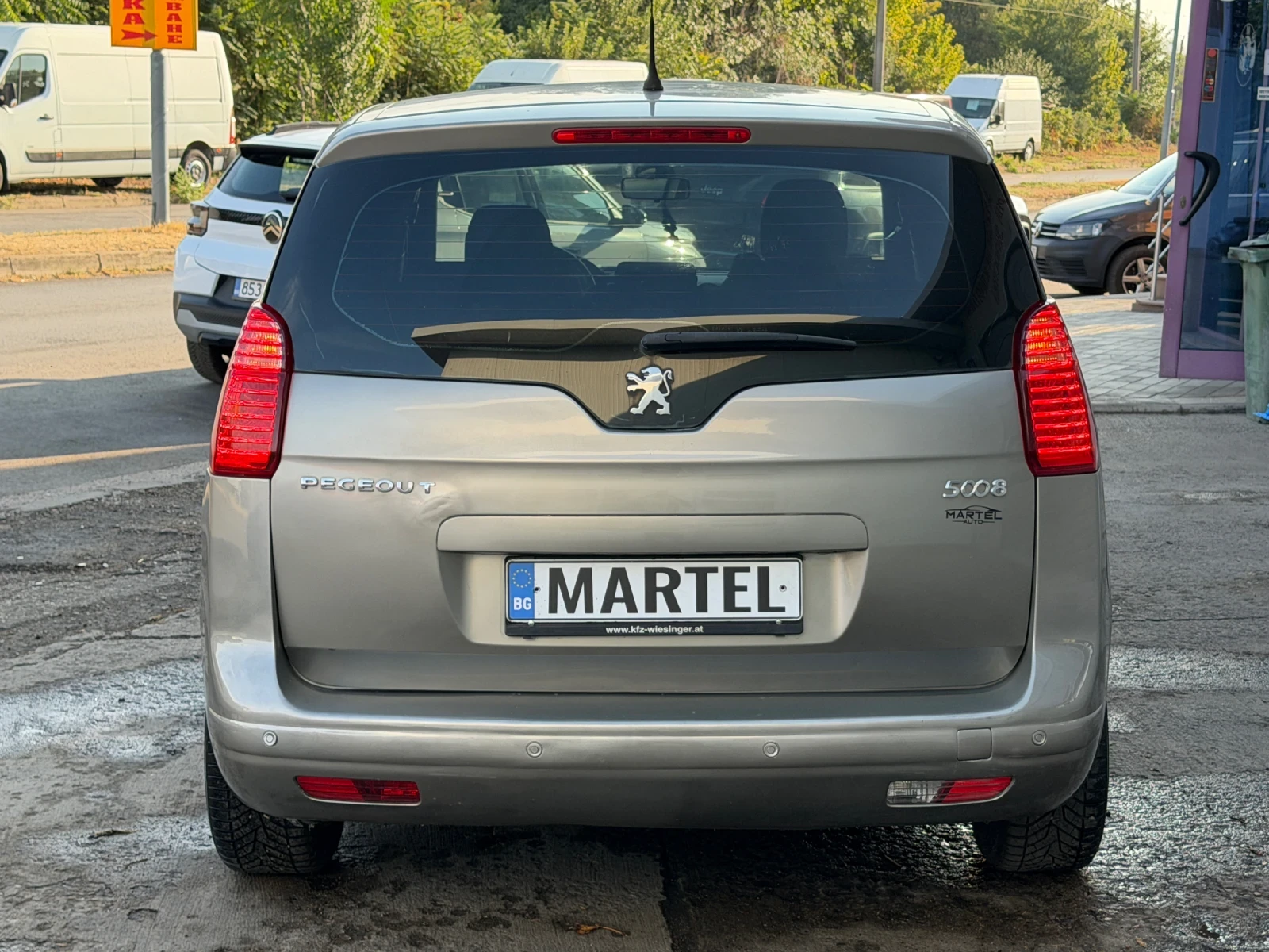 Peugeot 5008 1.6HDI / КЛИМА, снимка 5 - Автомобили и джипове - 56279492
