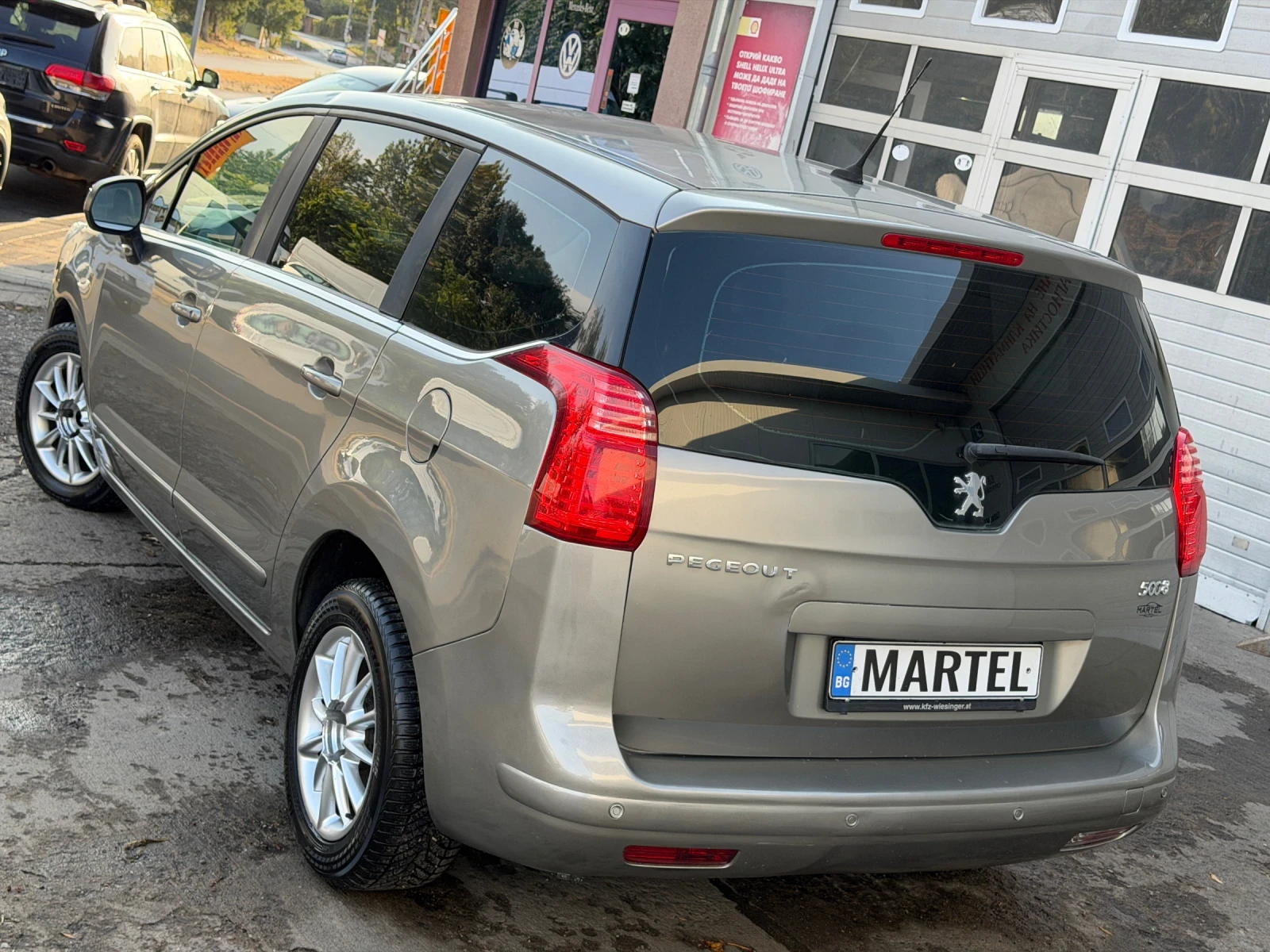 Peugeot 5008 1.6HDI / КЛИМА, снимка 6 - Автомобили и джипове - 56279492