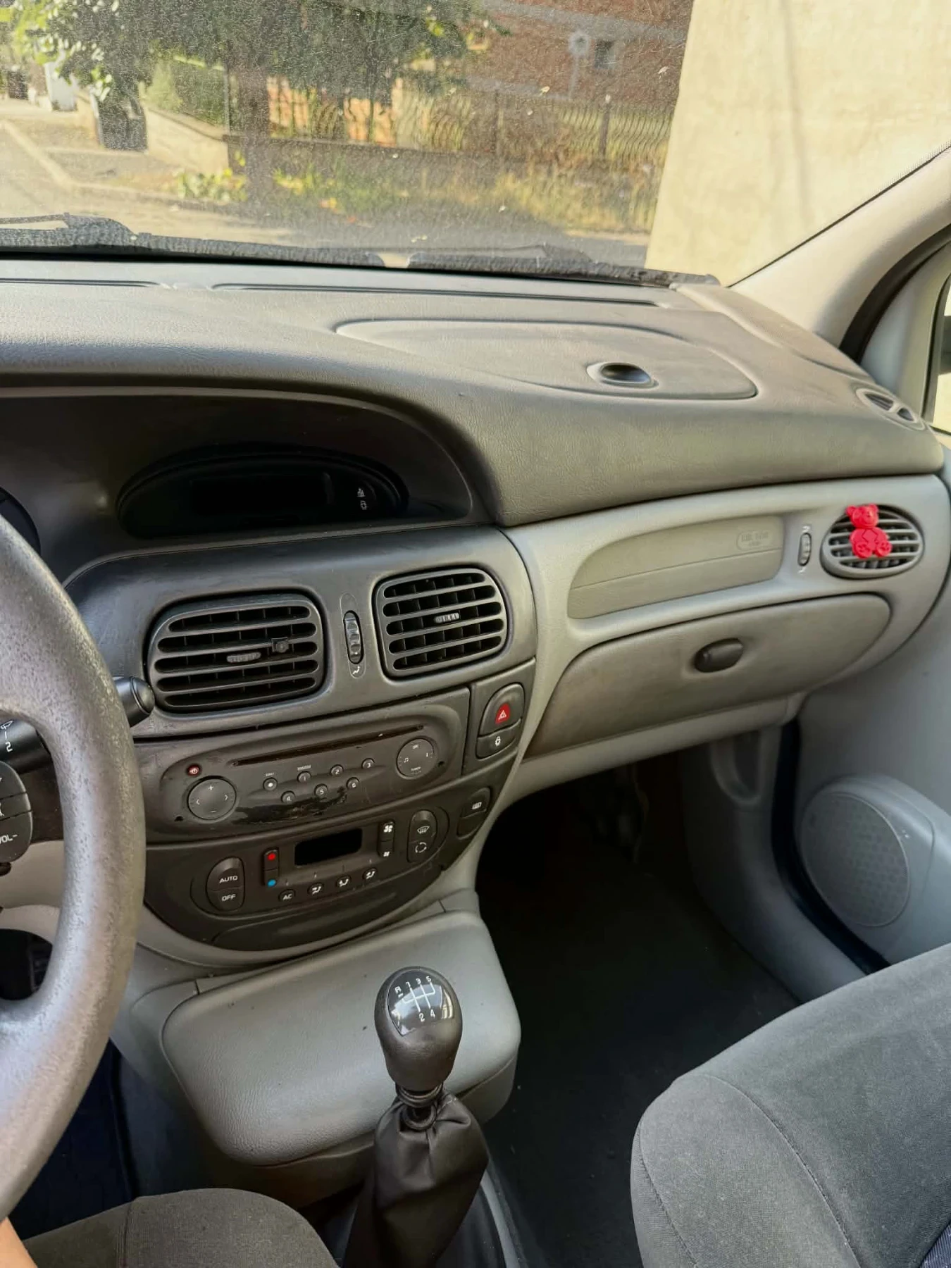 Renault Scenic Conquest, снимка 4 - Автомобили и джипове - 56310707