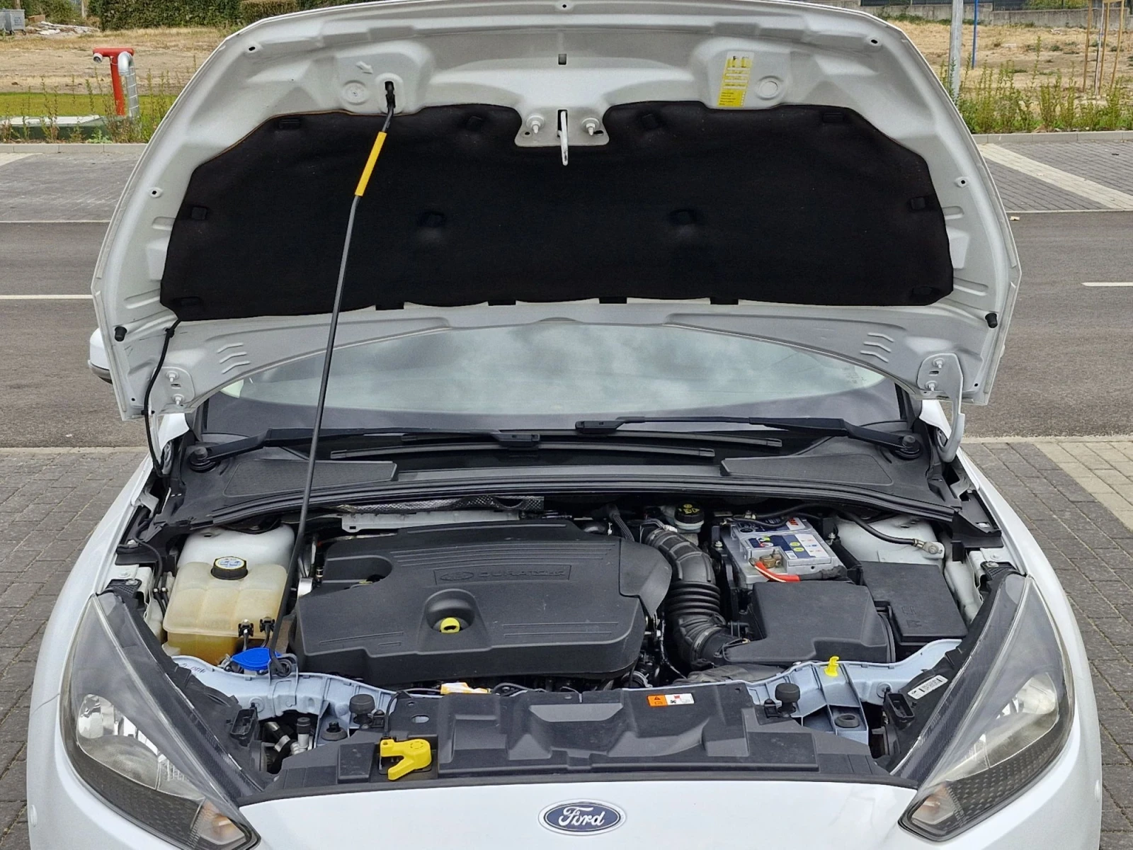 Ford Focus 2.0 TDCI, автомат, автопаркиране, снимка 10 - Автомобили и джипове - 56450621