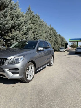 Mercedes-Benz ML 350 BlueTec AMG, снимка 2