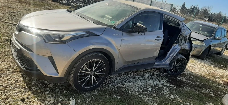 Toyota C-HR, снимка 15 - Автомобили и джипове - 33120784