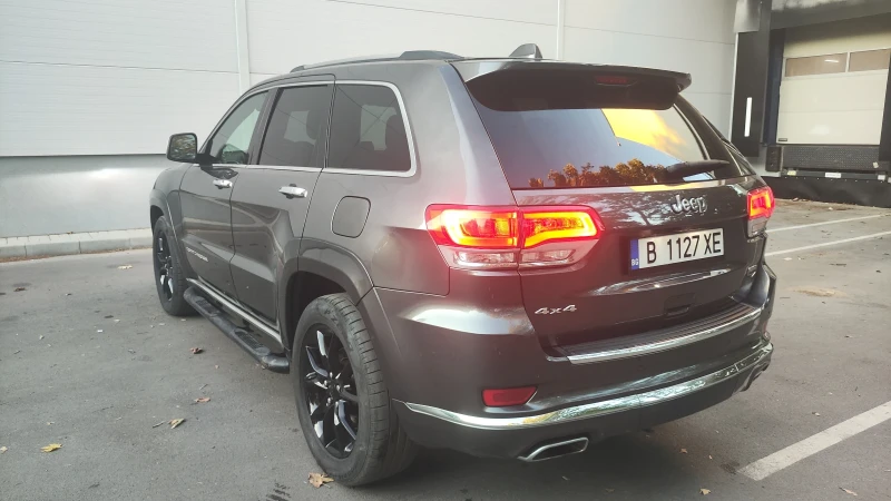 Jeep Grand cherokee WK 2 HEMI 5.7 Summit, снимка 5 - Автомобили и джипове - 51605879