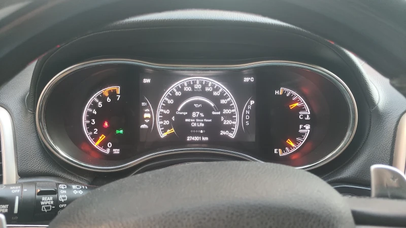 Jeep Grand cherokee WK 2 HEMI 5.7 Summit, снимка 9 - Автомобили и джипове - 51605879