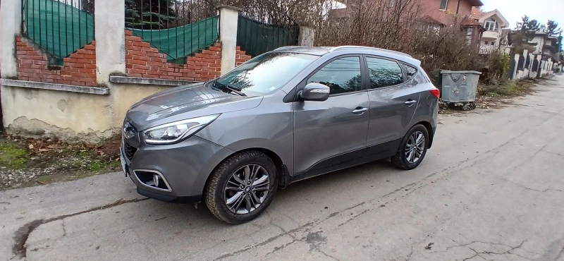 Hyundai IX35 2.0 4х4  facelift  Промо, снимка 8 - Автомобили и джипове - 52820892