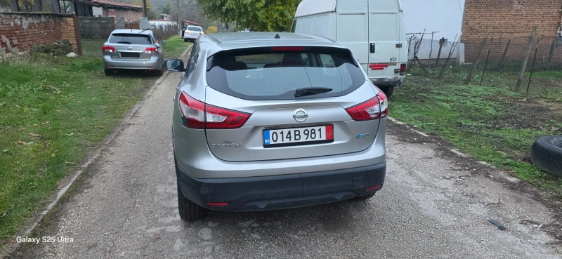 Nissan Qashqai 1.5dci, снимка 5 - Автомобили и джипове - 52860446