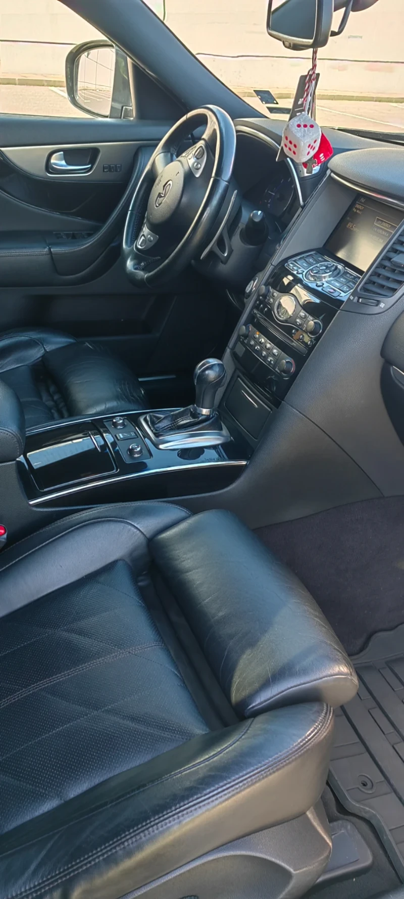 Infiniti Fx 30 FX30S, снимка 12 - Автомобили и джипове - 53189628