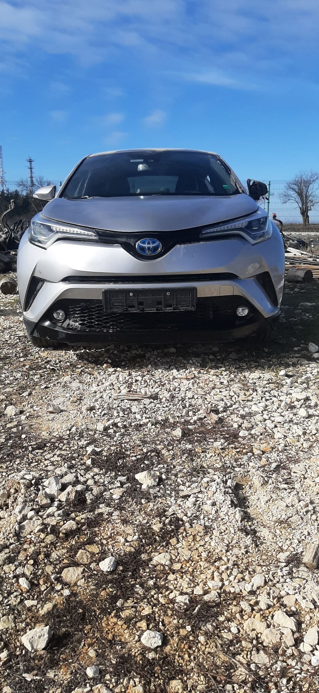 Toyota C-HR  - изображение 1