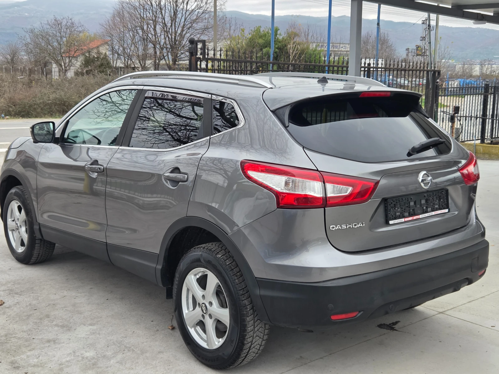 Nissan Qashqai 1.6 DCI * * 360-Kamera* * PARK ASSIST* NAVI* DISTR | Mobile.bg � ����������� 13