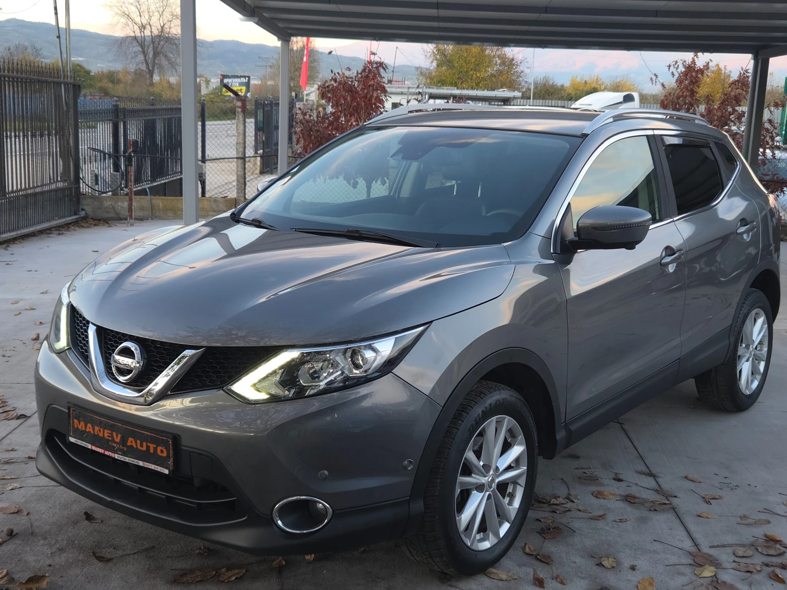 Nissan Qashqai 1.6 DCI * * 360-Kamera* * PARK ASSIST* NAVI* DISTR - изображение 3