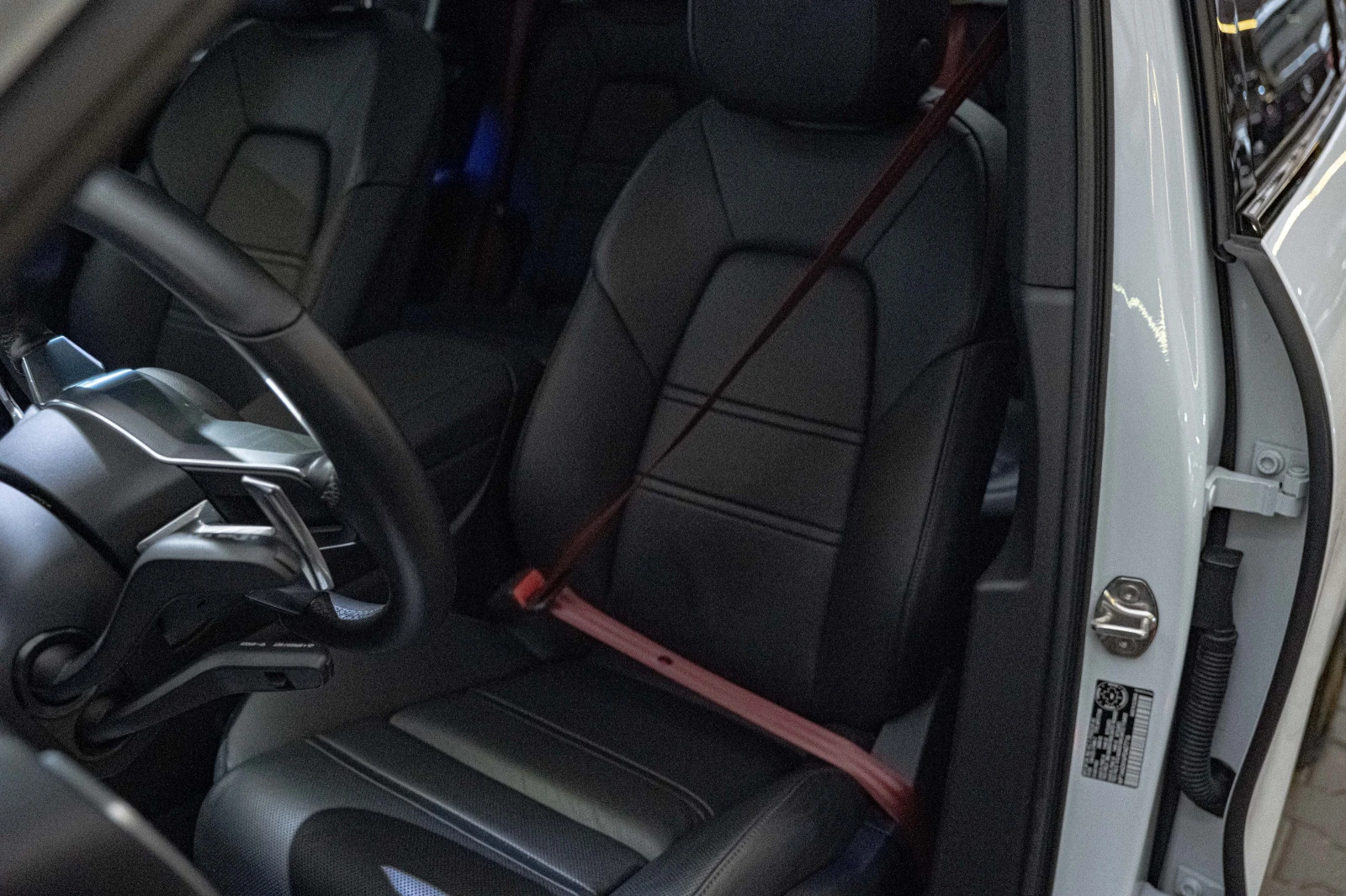 Porsche Cayenne PDLS/HuD/Обдухване/Панорама/Soft Close/Камера 360 - изображение 7