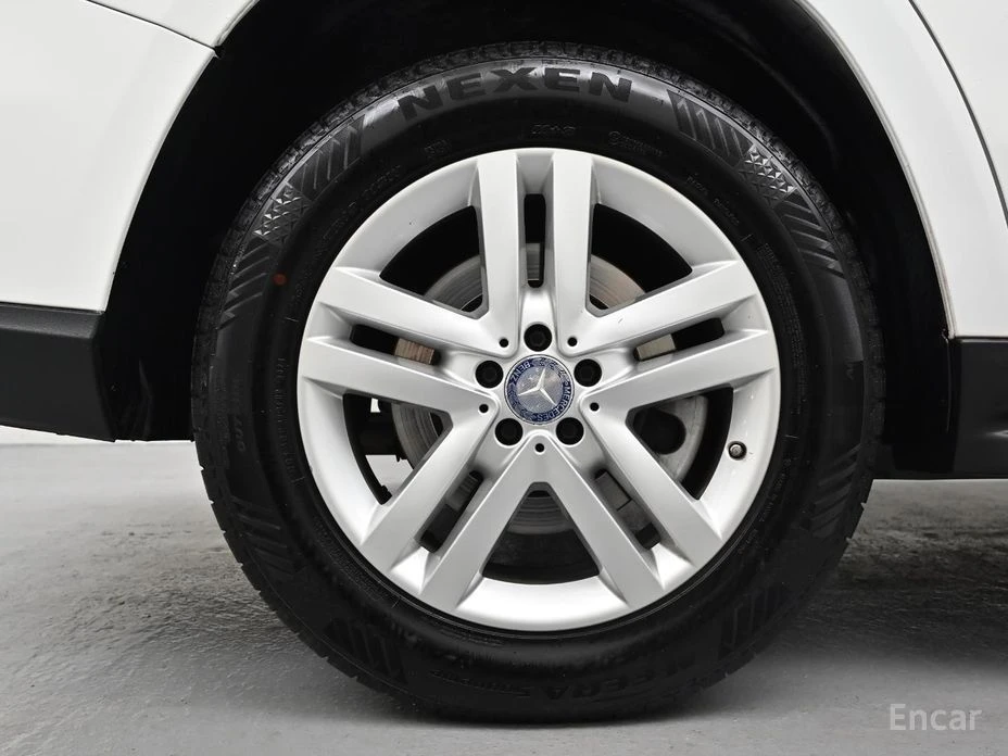 Mercedes-Benz GL 450  - изображение 5