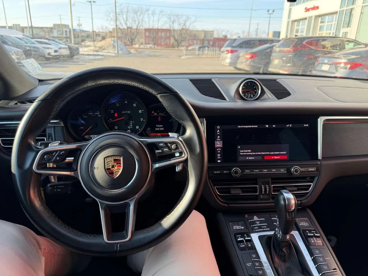 Porsche Macan  GTS * PANORAMA* CARFAX* KEYLESS GO* CARFAX , снимка 14 - Автомобили и джипове - 53796795